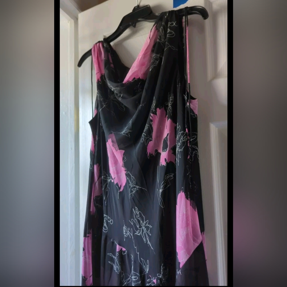 Menu 👗Designer Floral Sleeveless Dress Size 16 Black Pink White Fully lined - Picture 6 of 13